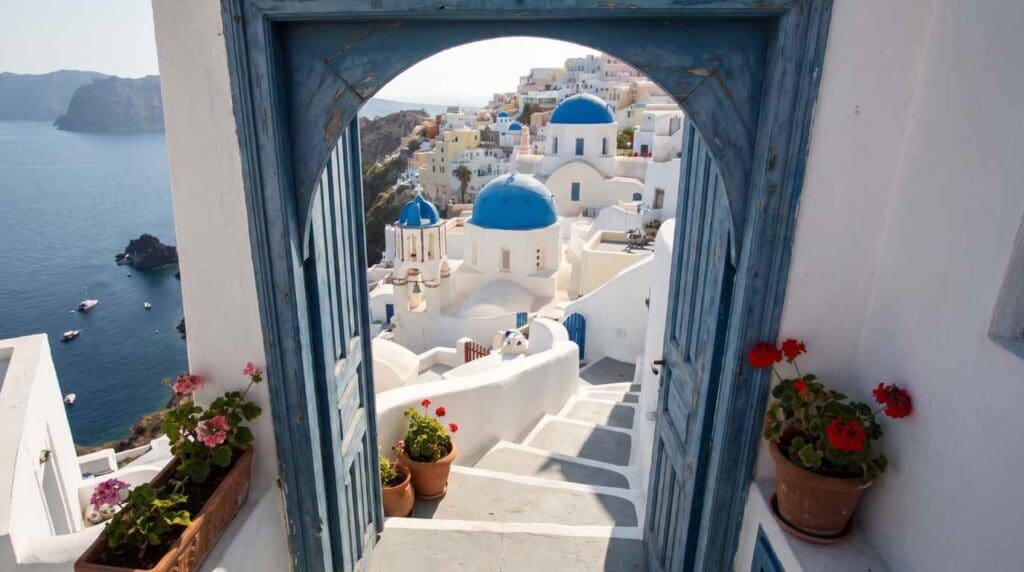When Is the Best Time to Visit Santorini? A Month-by-Month Guide